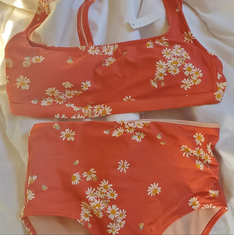 Madewell Two Piece Bathing Suit Size Medium/Large NWT